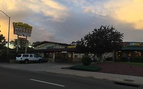 Lamplighter Motel